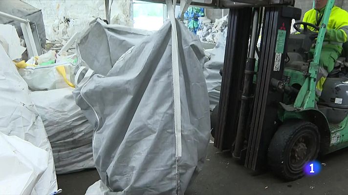 L'Informatiu - 290 sostraccions de coure a la xarxa d'Adif des de principi d'any