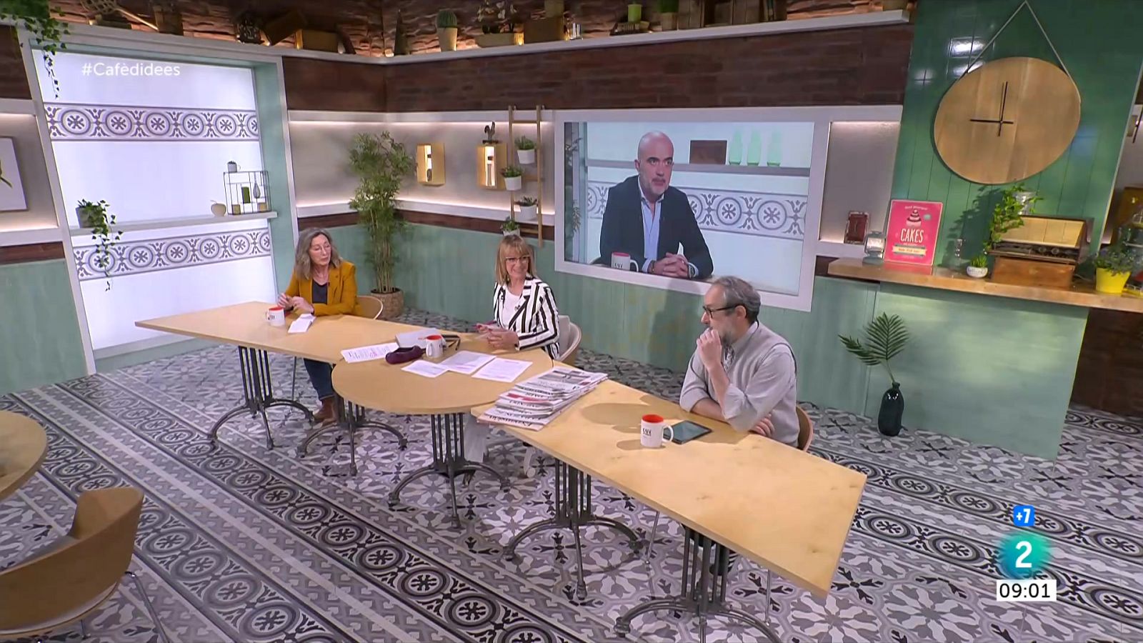 Gemma Nierga entrevista Daniel Sirera. Oriol March ens parla de la pugna d'ERC amb Junts. I parlem de biopics musicals amb Jordi Bianciotto