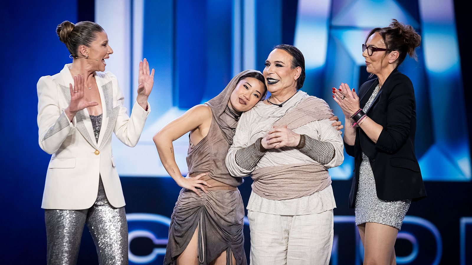 Benita y Sandra, a las puertas de la final de 'Baila como puedas' - Baila como puedas | Ver