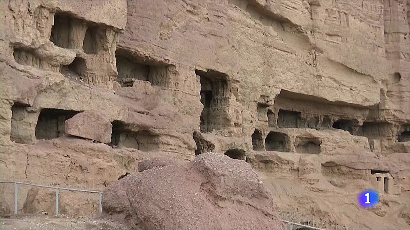 Tres catalans morts en un tiroteig a Bamian - L'Informatiu | Veure