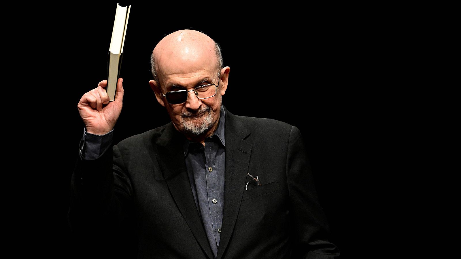 Salman Rushdie presenta 'Cuchillo' en RTVE | Ver