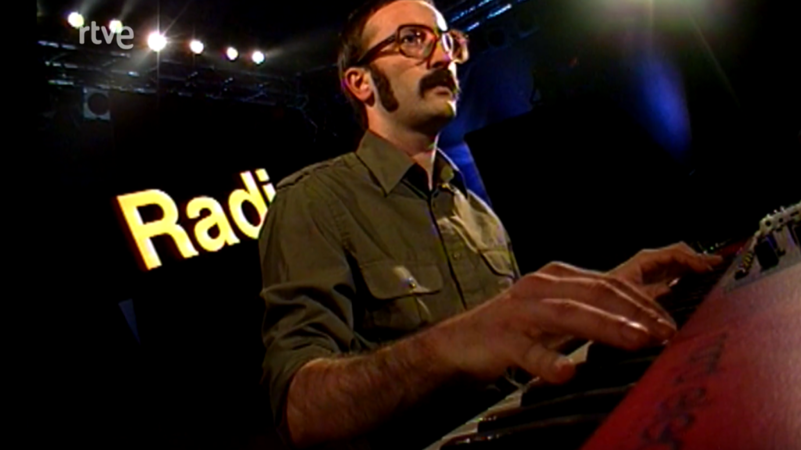 Los conciertos de radio 3 - La Shica, Mr Kilombo y Erika Stuky - Los conciertos de Radio 3 en La 2 | Ver