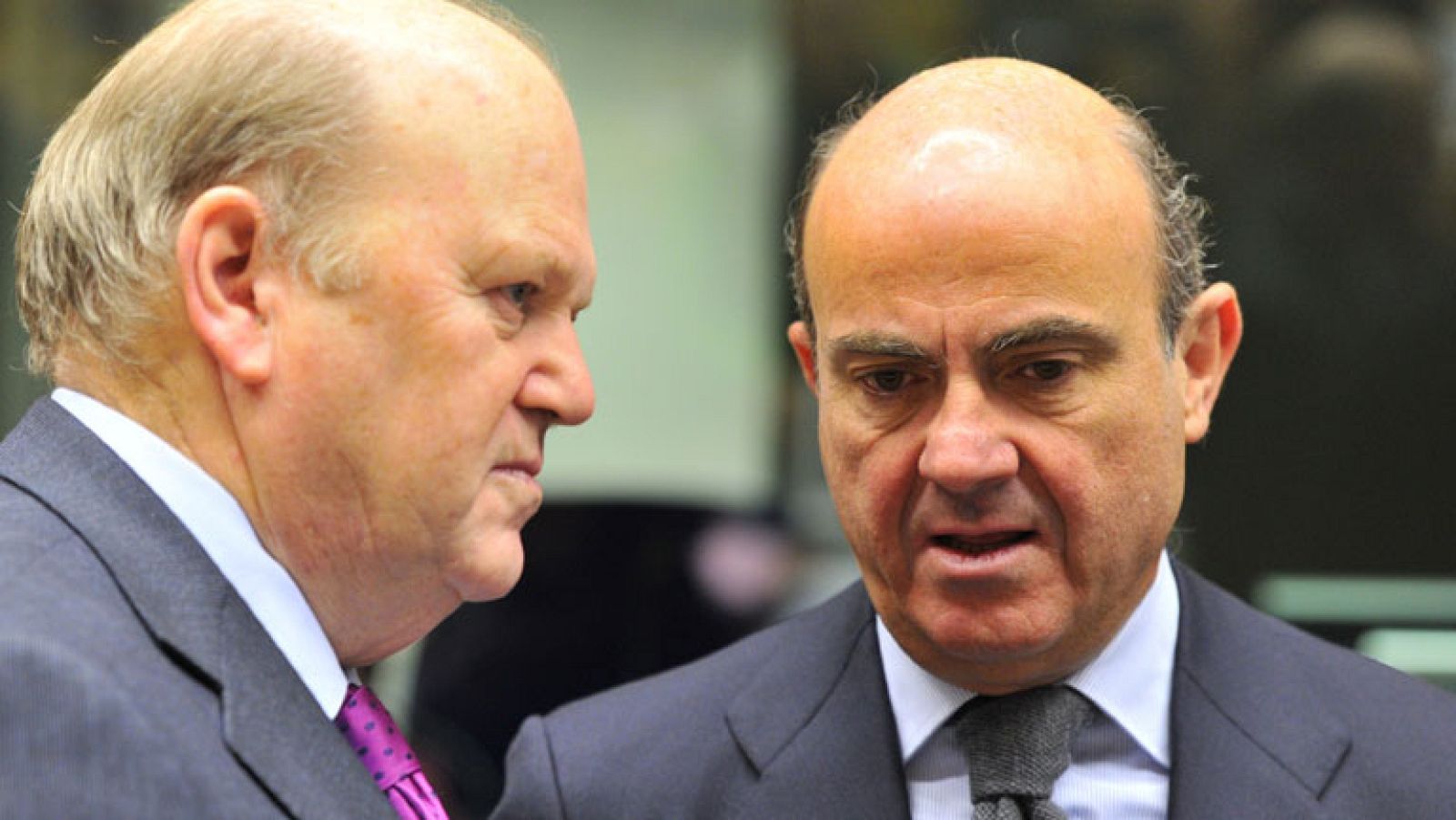 Guindos apunta que la supervisión europea llegará a una quincena de bancos españoles