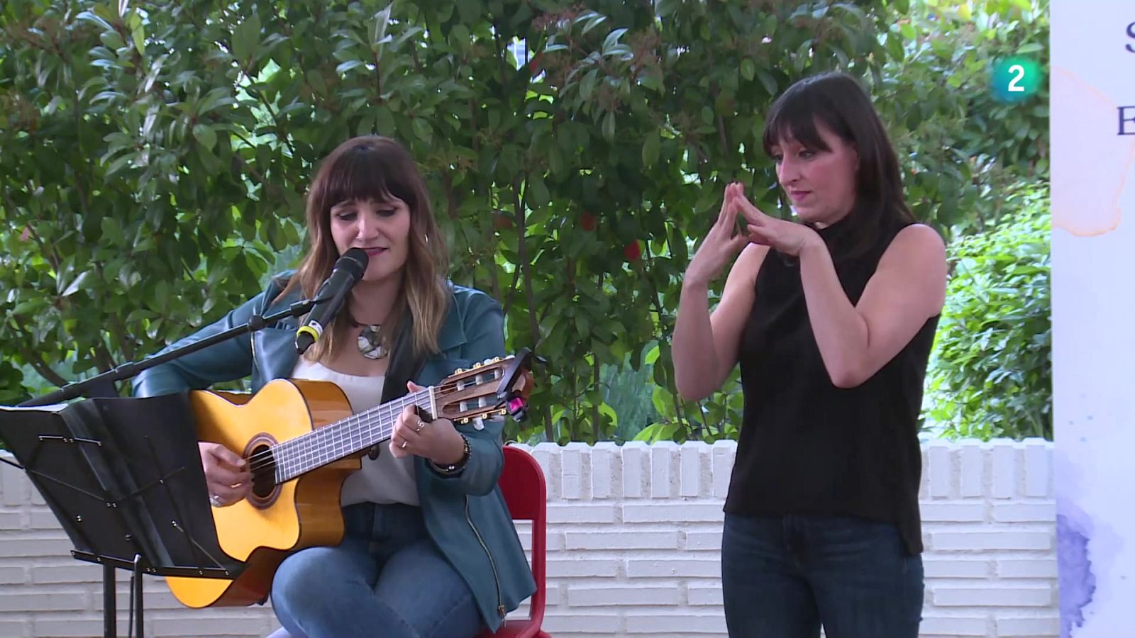 En Lengua de Signos - Un sello de calidad determinará la accesibilidad en eventos musicales - En lengua de signos | Ver