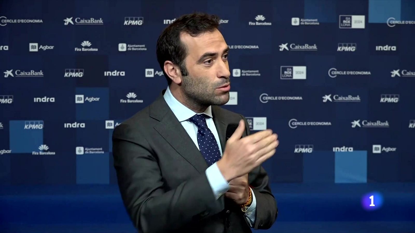 L'OPA al Sabadell i Felip VI, protagonistes de la segona jornada del Cercle - L'Informatiu | Veure