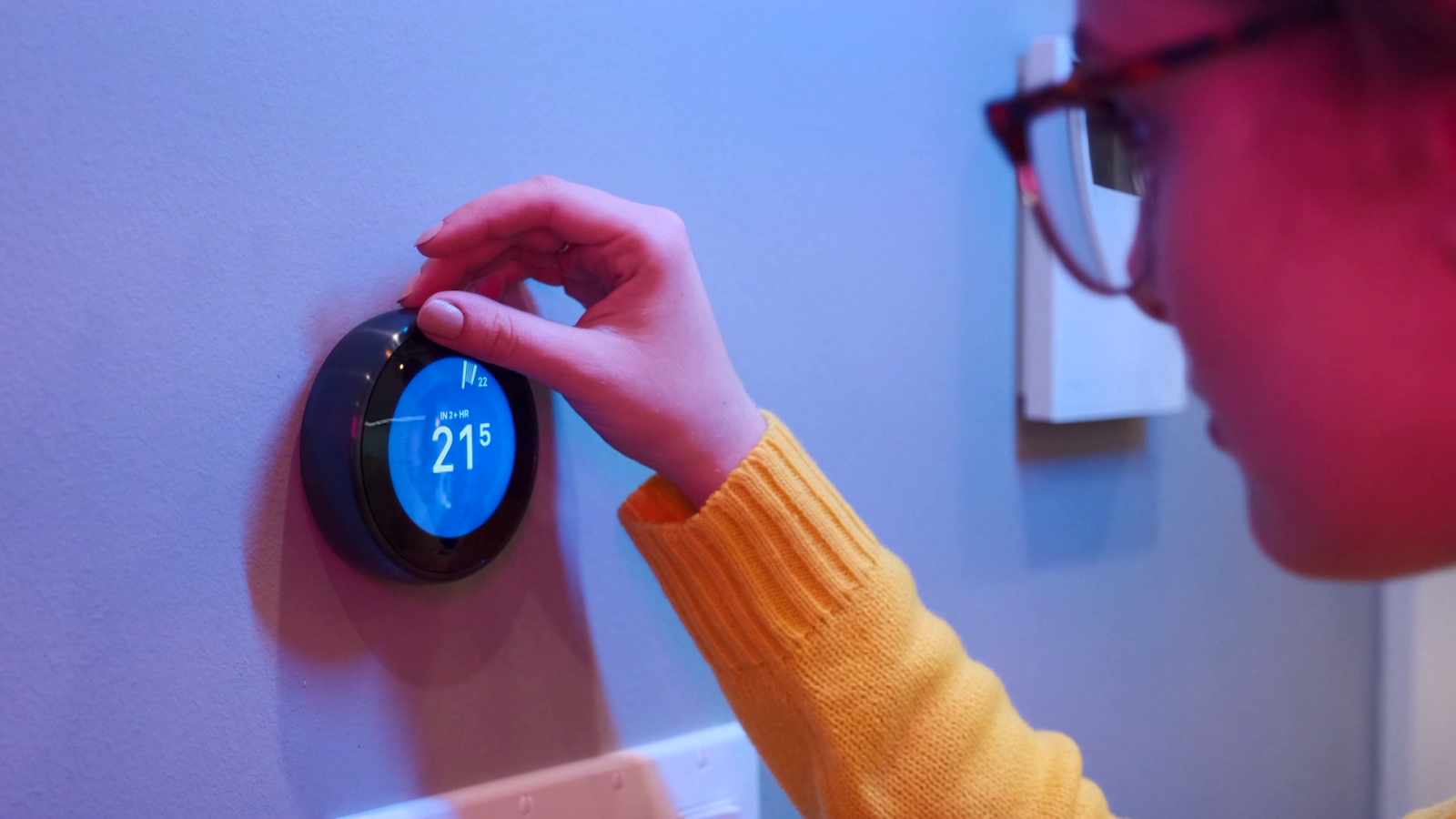 Regula la temperatura y ahorra energía - El mes de... | Ver