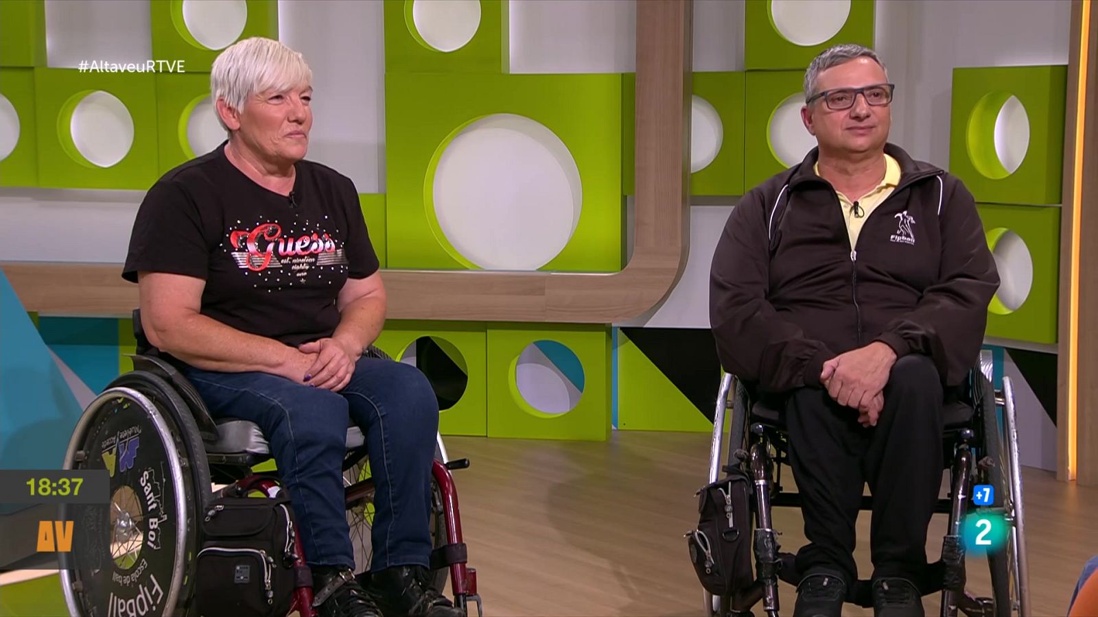 Ballar amb cadira de rodes | L'altaveu - L'altaveu | Veure