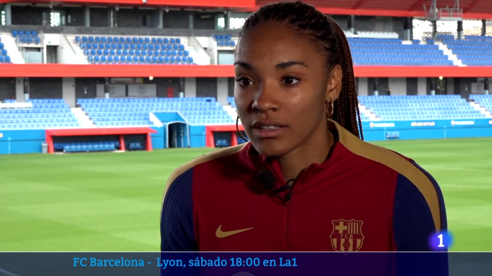 Telediario 1 - Las jugadoras del FC Barcelona ya han llegado a Bilbao en busca del póker de títulos