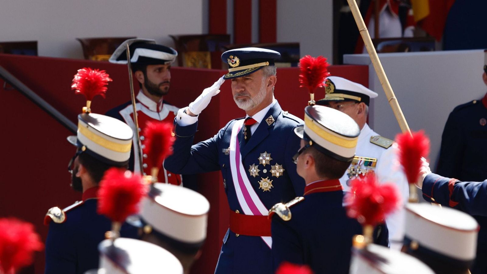 Especiales Informativos - Día de Las Fuerzas Armadas 2024 - ver ahora