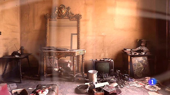 L'Informatiu - El festival 'Revela't' explora la identitat amb fotografia analògica