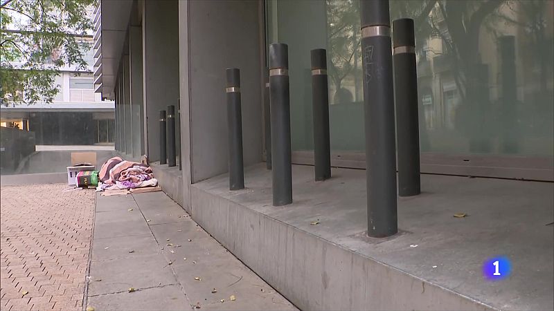 Canvis en el padró dels sense sostre a Barcelona - L'Informatiu | Veure