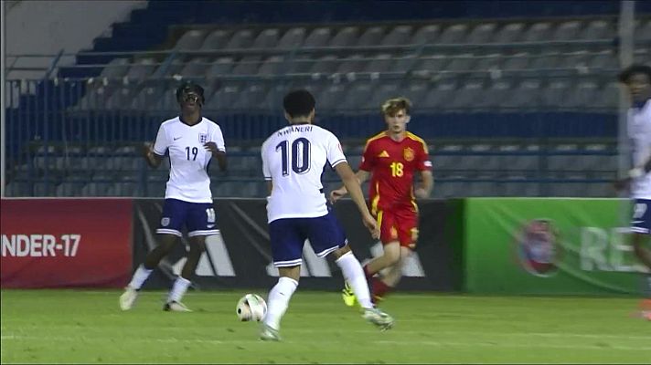 Fútbol - Campeonato de Europa Sub-17 masculino. 1ª ronda: Inglaterra - España
