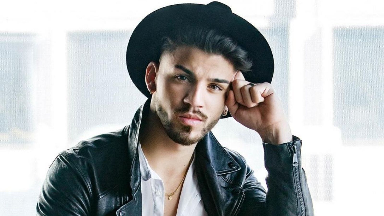 Eurovisión 2020 | Sandro - "Running" - Chipre (Videoclip oficial) - Eurovisión | Ver