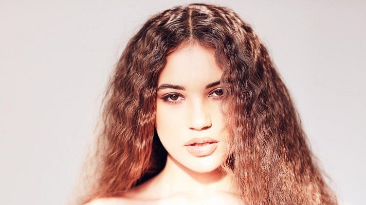 Eurovisión - Alicja - "Empires" - (Polonia)