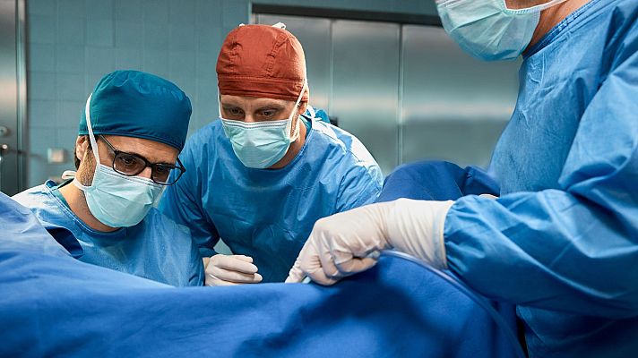 Cine internacional - Dr. Nice, viejas heridas