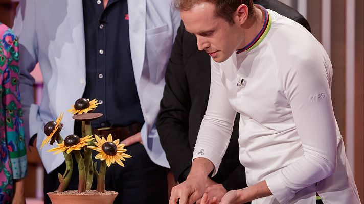 MasterChef - El girasol de chocolate de Lluc Crusellas en MasterChef