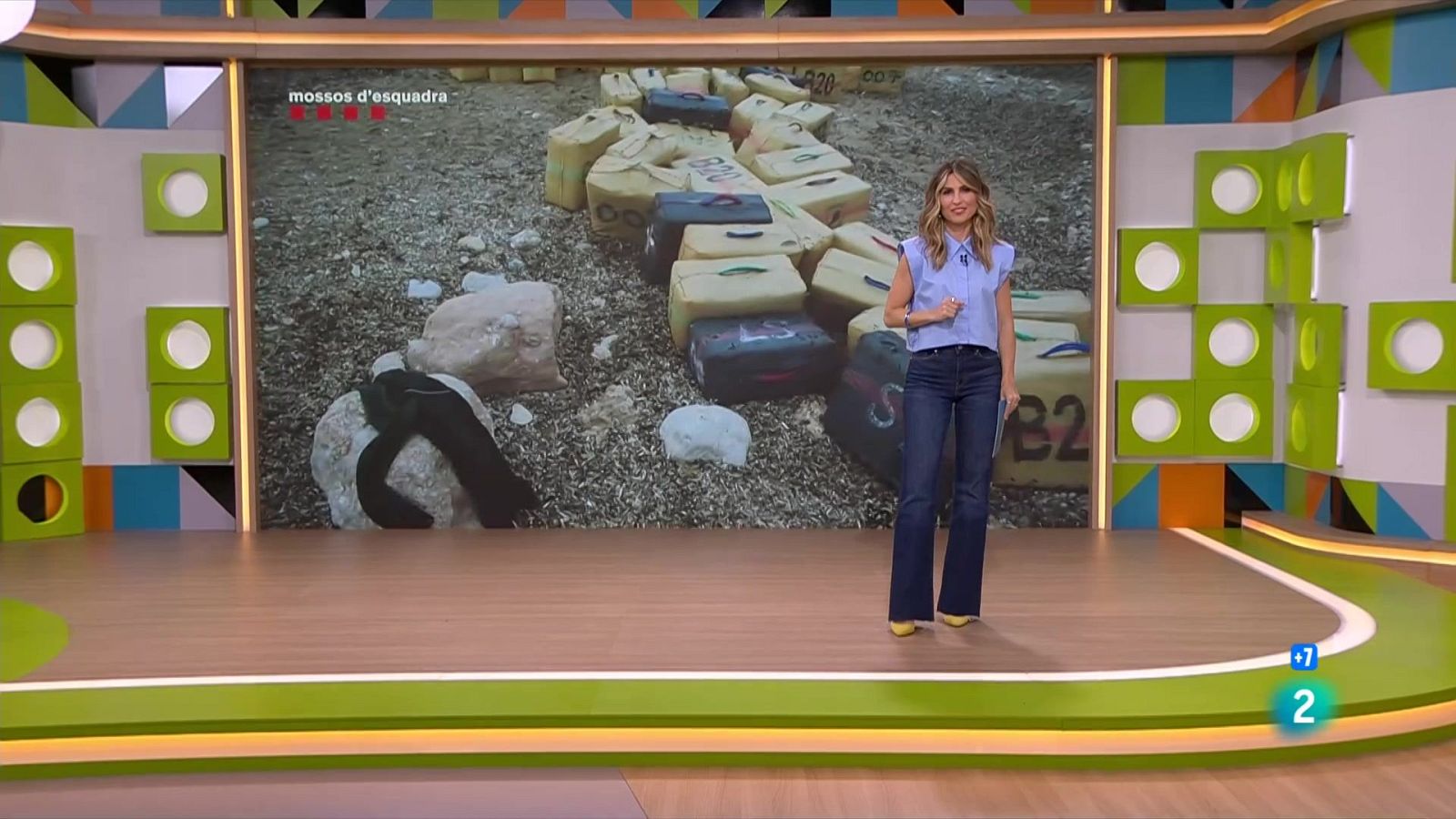 Narcollanxes, robatoris i un kit de supervivència | L'altaveu - L'altaveu | Veure