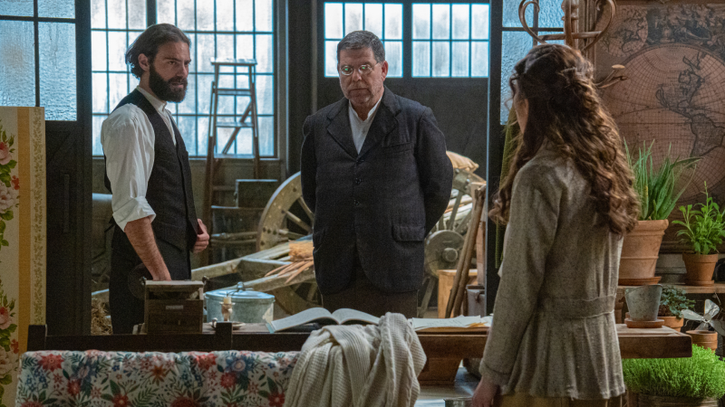 La Promesa: Adriano llega al palacio y se presenta ante Catalina - La promesa | Ver