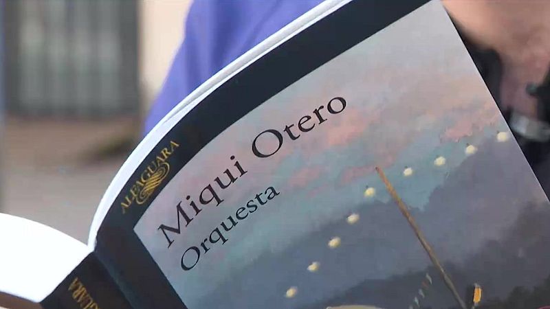 La 'Orquesta' de Miqui Otero: un libro de músicas y amores pasados | Ver