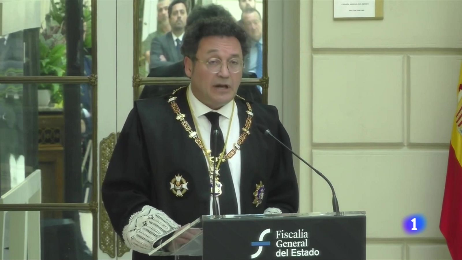 Els fiscals del judici del 'procés' s'oposen a amnistiar Puigdemont i Junqueras - L'Informatiu | Veure