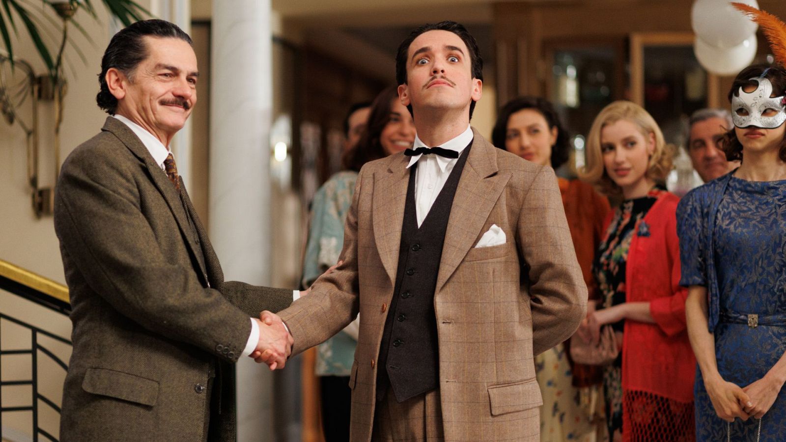 Salvador Dalí visita La Moderna - Salón de té La Moderna | Ver