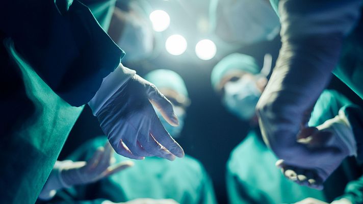 Telediario Fin de Semana - Así funciona el quirófano híbrido con impresión 3D del Hospital Gregorio Marañón de Madrid