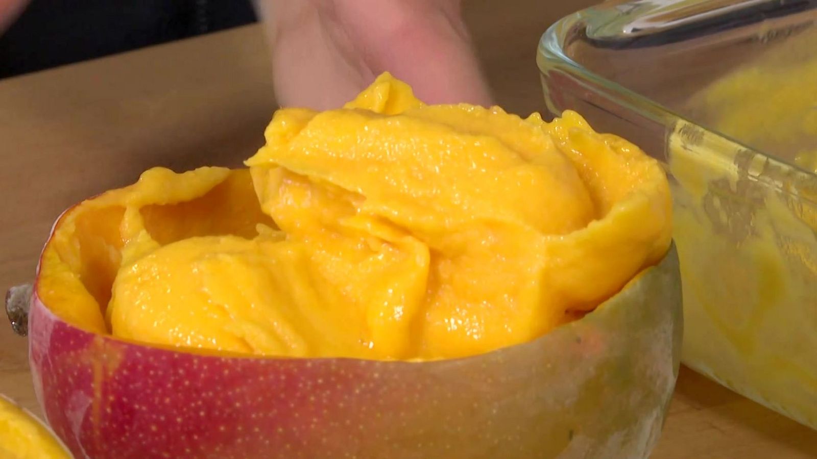 Receta de helado de mango de la chef Marta Verona - Saber vivir | Ver