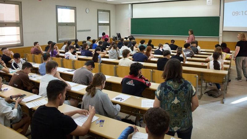 Julio García, experto en técnicas de estudio: "Es mejor ir en positivo que en negativo a la EBAU"