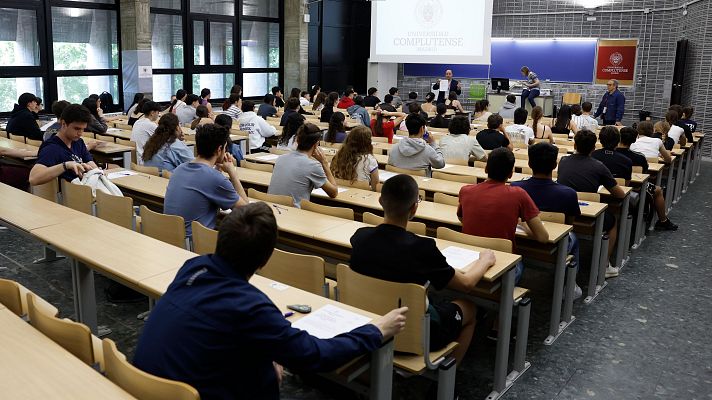 Telediario 1 - La oferta de dobles grados se ha duplicado en los últimos años y se sitúan entre las carreras más solicitadas