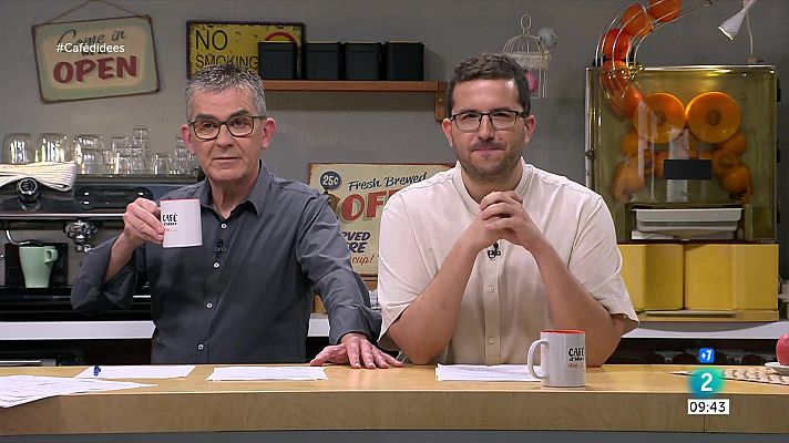 Cafè d'idees - Galliner polític amb un toc de futbol