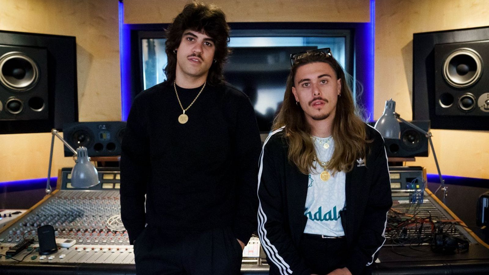 La Plazuela vuelve a cruzar flamenco y música electrónica en su nuevo disco | Ver