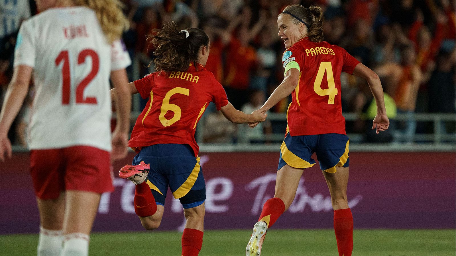Resumen España - Dinamarca | Clasificación Eurocopa femenina 2025 | Ver