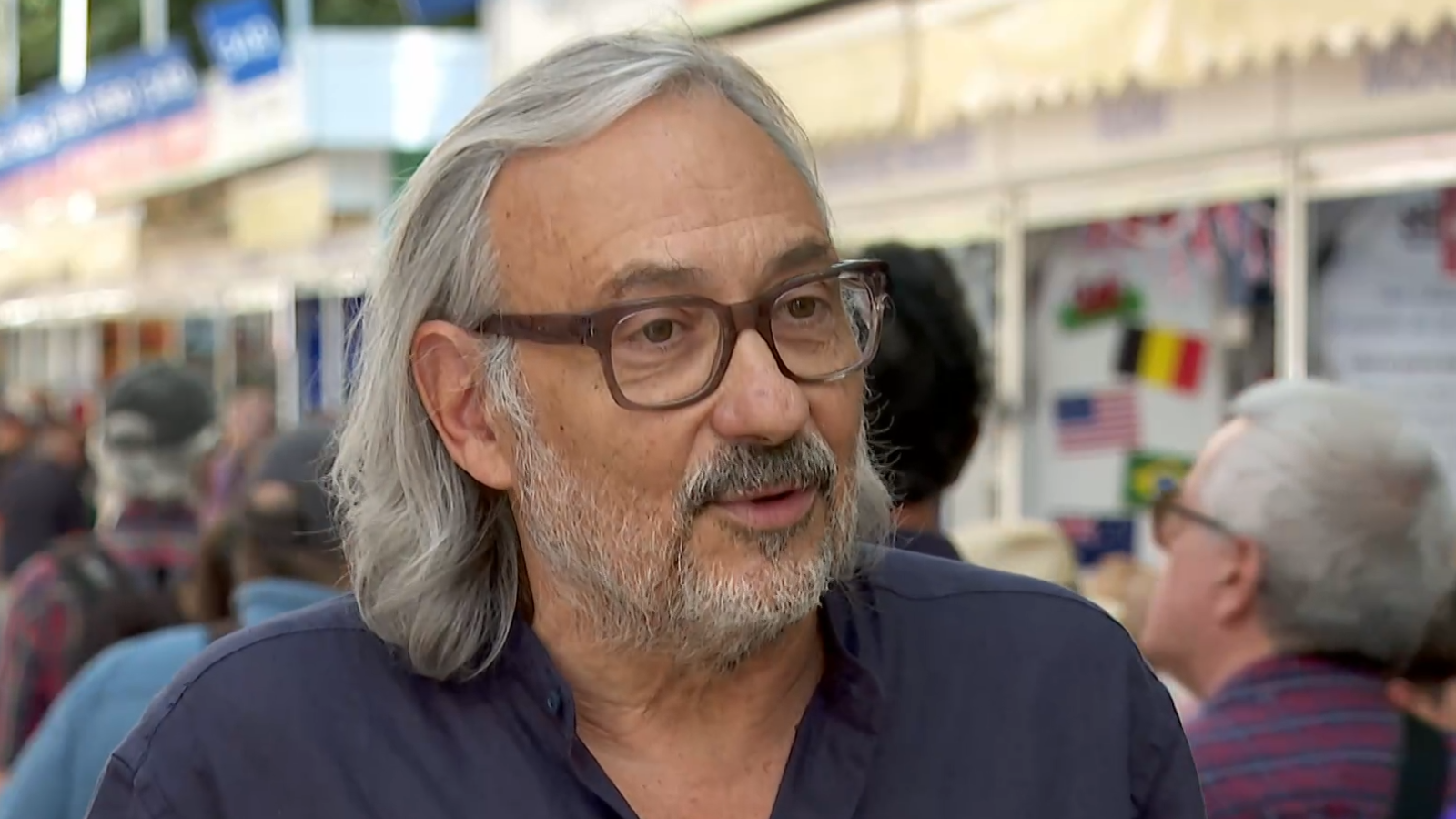 Miguel Muñárriz persenta su nuevo libro en la Feria del Libro de Madrid | Ver