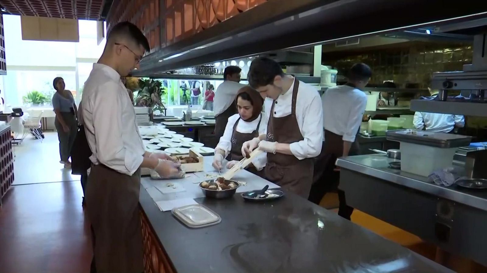 El restaurant Disfrutar, el millor del món | L'altaveu - L'altaveu | Veure