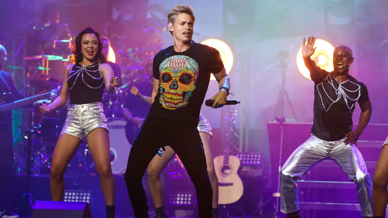 Carlos Baute celebra 30 años en la música | Ver