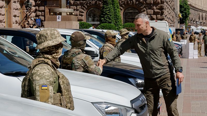 Miles de ucranianos, llamados a filas por la nueva ley de movilización