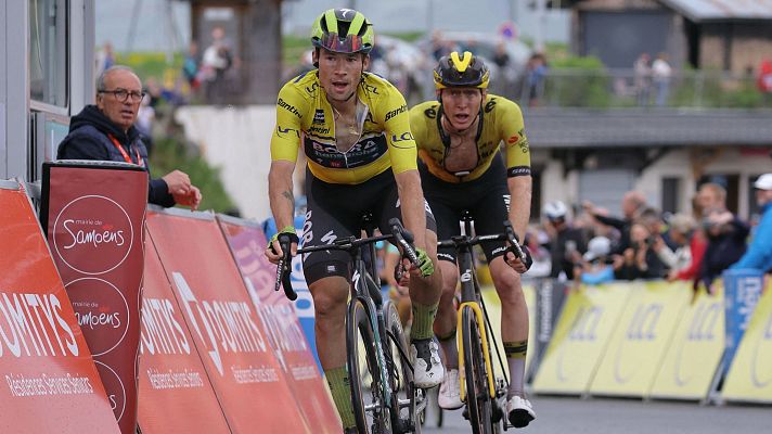 Ciclismo - Primoz Roglic gana la etapa reina del Critérium du Dauphiné