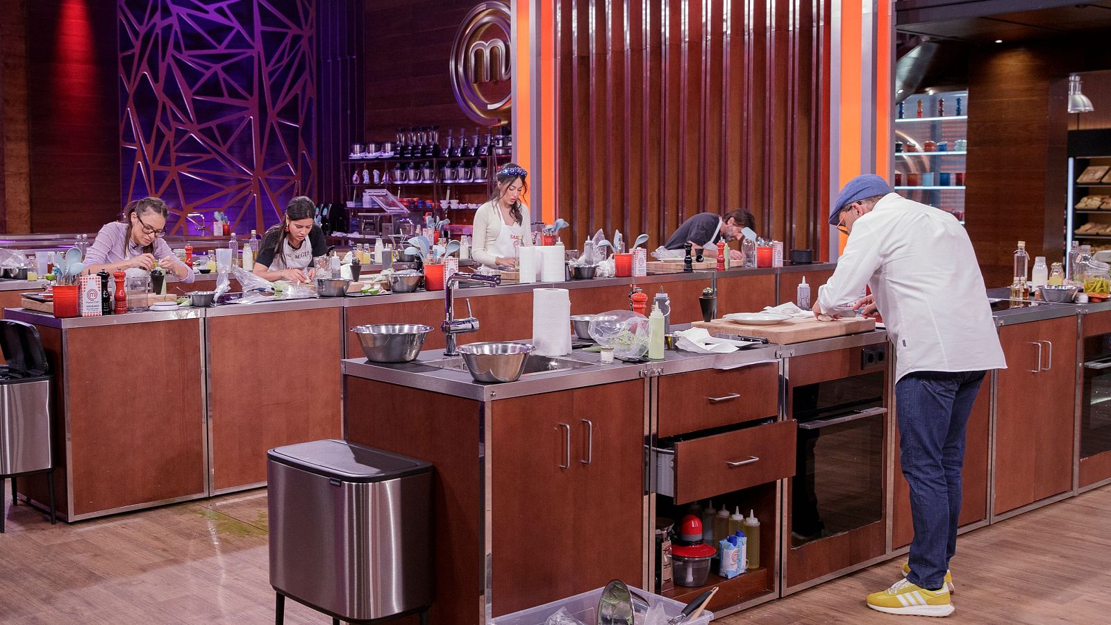 Los finalistas se juegan la victoria con Jesús Sánchez - MasterChef | Ver