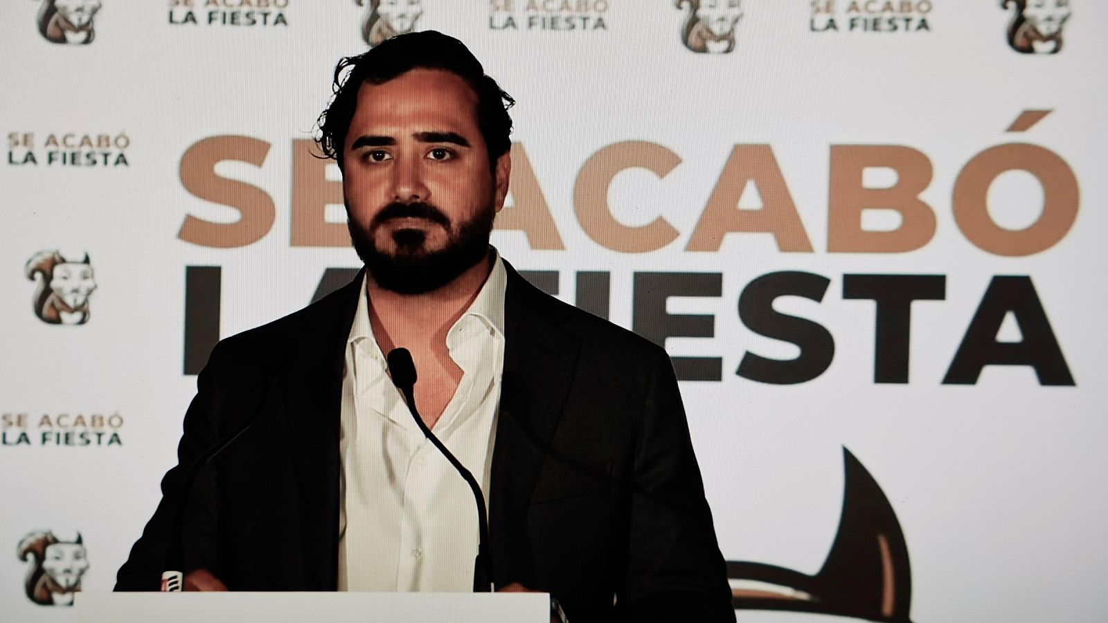 La candidatura de extrema derecha Se acabó la fiesta irrumpe en el Parlamento Europeo | Ver