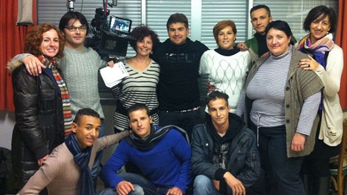 Telediario 1 - Cortometraje de Iciar Bollaín