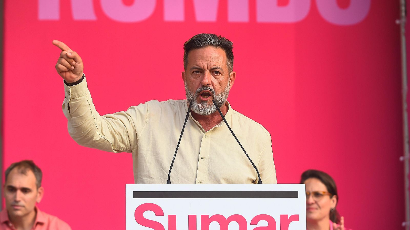 Manu Pineda, exeurodiputado de Izquierda Unida: "Siempre vamos a estar intentando unir a la izquierda" - La noche en 24h | Ver