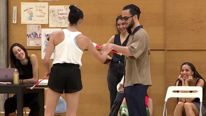 Telediario 1 - Alba Bautista "se lleva" a C Tangana a los Juegos Olímpicos de París 2024