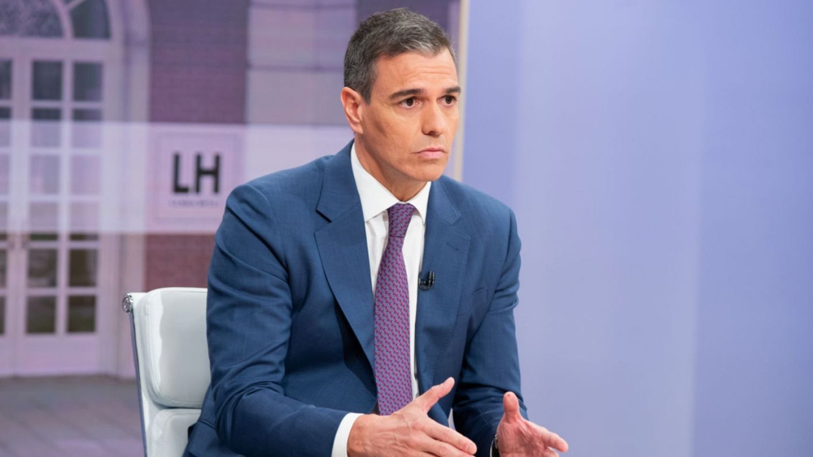 Sánchez ve a Díaz como "uno de los principales activos" del Gobierno de coalición - La hora de La 1 | Ver