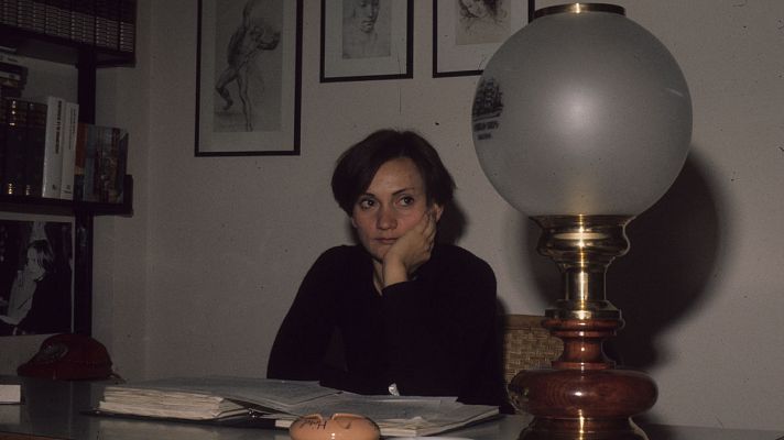 La mitad invisible - Werther (Pilar Miró)