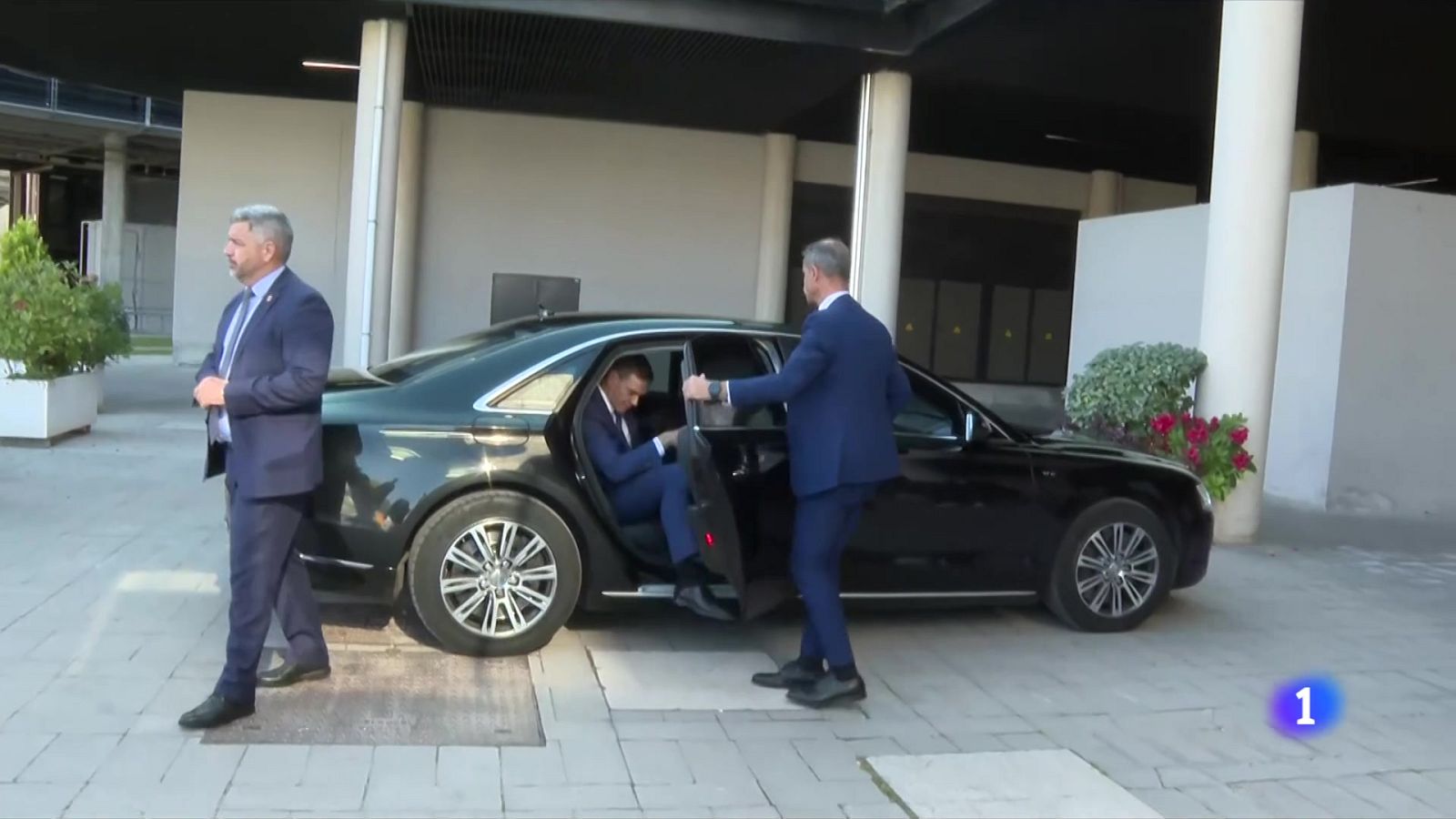 Pedro Sánchez avisa a ERC que "tots els camins porten a Illa" - L'Informatiu | Veure