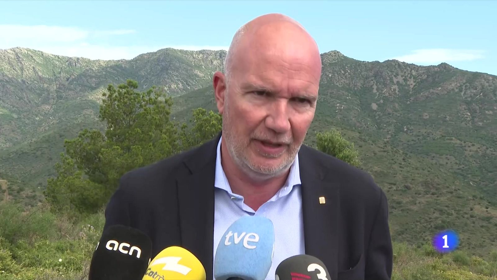 Prevenció d'incendis en punts estratègics com a la muntanya de Colera - L'Informatiu | Veure