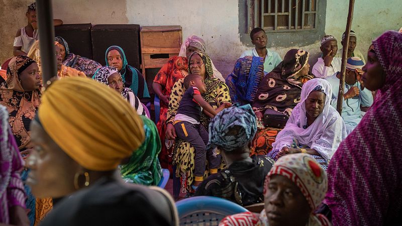 Mauritania, la vida antes del cayuco: muchos migrantes esperan durante mucho tiempo para cruzar