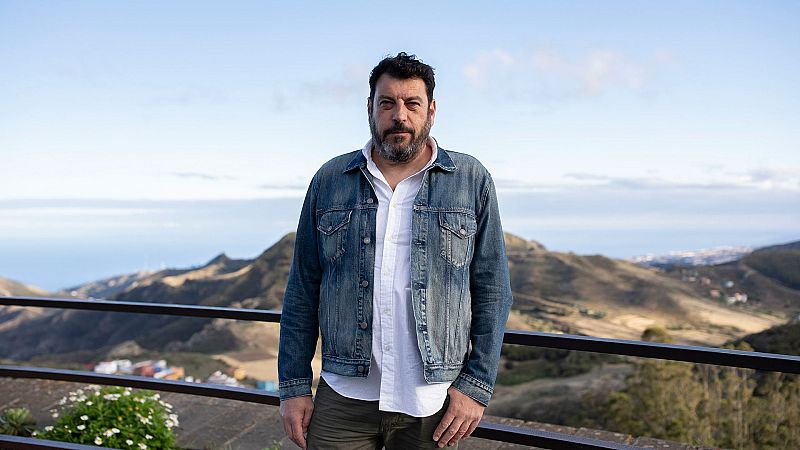 Santiago Díaz recuerda a los guanches en 'Los nueve reinos' - Página Dos | Ver