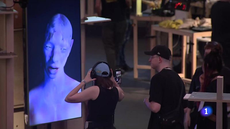 Arrenca el Sónar: música electrònica i Inteligència Artificial - L'Informatiu | Veure