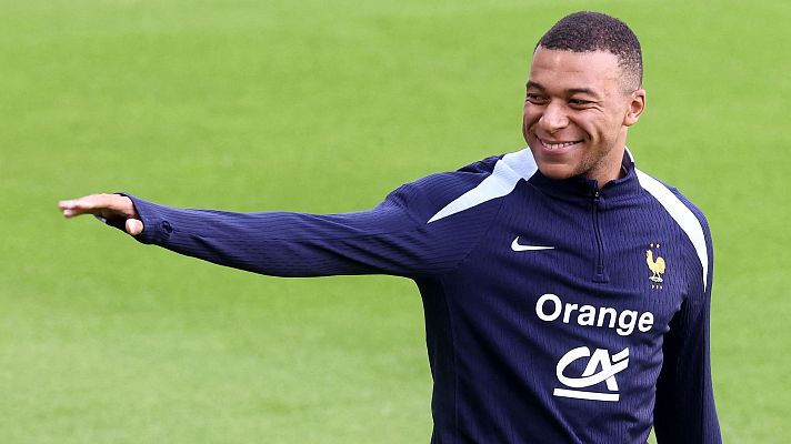Telediario 1 - Kylian Mbappé ya está listo para debutar con Francia en la Eurocopa 2024